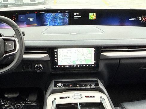 New 2025 Lincoln Navigator Reserve w/ Jet Appearance Package image 19