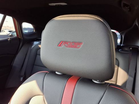 New 2025 Chevrolet Trax RS w/ Sunroof Package image 13