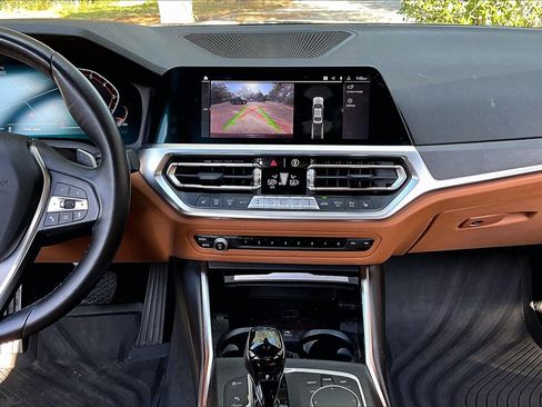 Used 2022 BMW 330i 330i w/ Premium Package 2 image 9