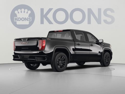 Used 2022 GMC Sierra 1500 AT4 w/ AT4 Premium Package AWD/4WD image 4