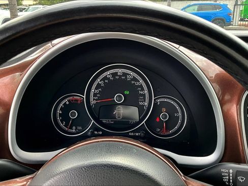 Used 2017 Volkswagen Beetle 1.8T SEL FWD image 12