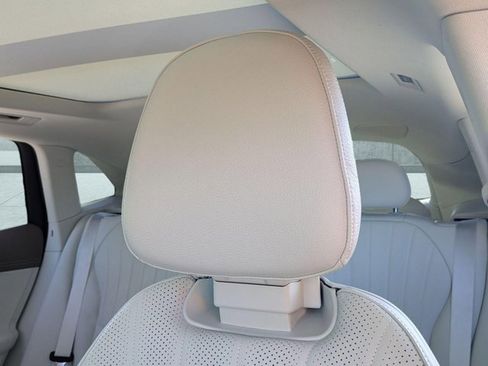 Used 2023 Mercedes-Benz EQE 500 4MATIC SUV image 13