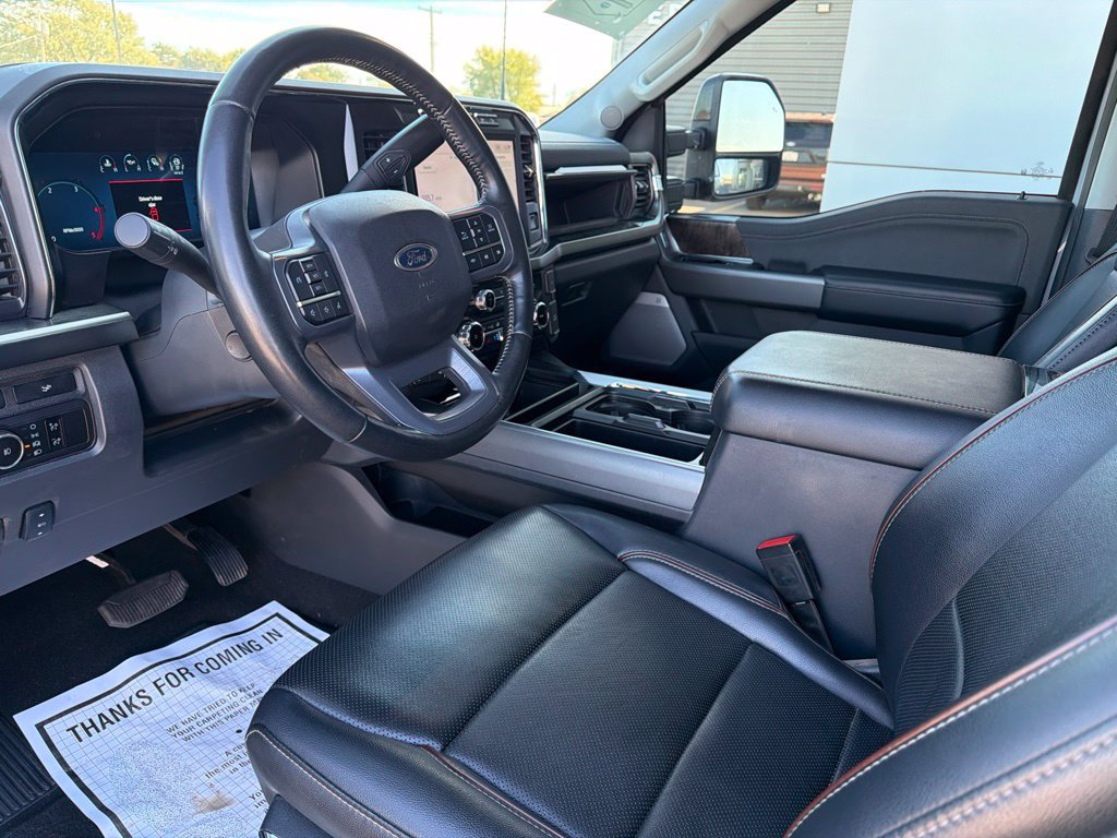 Used 2024 Ford F250 4x4 Crew Cab Super Duty image 12