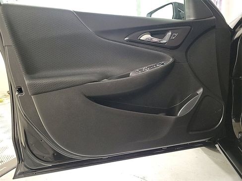 Used 2024 Chevrolet Malibu LT image 19