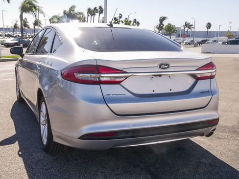 Used 2018 Ford Fusion S image 7