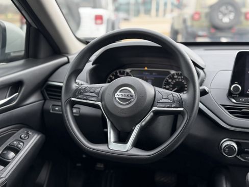 Used 2019 Nissan Altima 2.5 S image 13