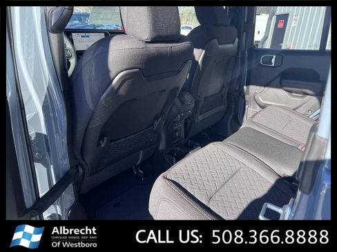 New 2026 Jeep Gladiator Mojave w/ Safety Group image 12