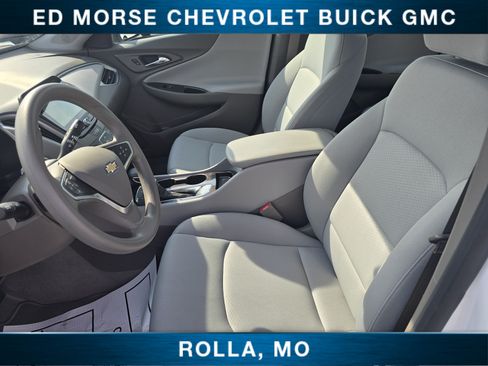 Certified 2022 Chevrolet Malibu LS FWD image 15