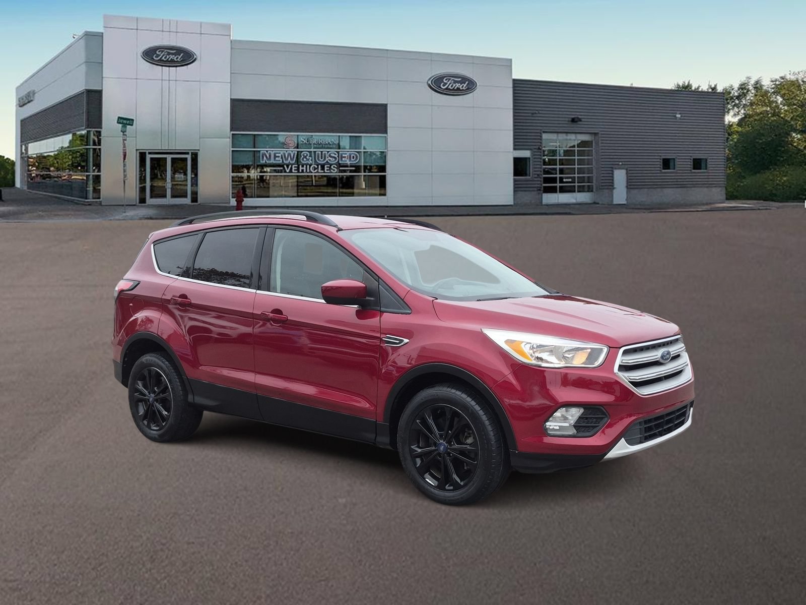 Used 2018 Ford Escape SE FWD image 2