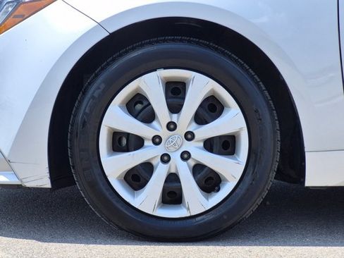 Used 2024 Toyota Corolla LE FWD image 24