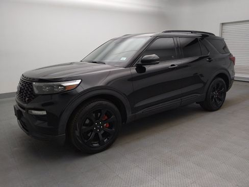 Used 2020 Ford Explorer ST w/ ST High-Performance Pack image 2