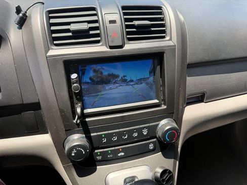 Used 2010 Honda CR-V LX image 12