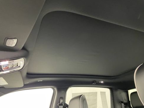 New 2026 RAM 1500 Laramie w/ Advanced Safety Group II AWD/4WD image 8