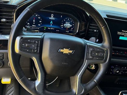 Used 2023 Chevrolet Silverado 1500 LTZ w/ LTZ Convenience Package II AWD/4WD image 13