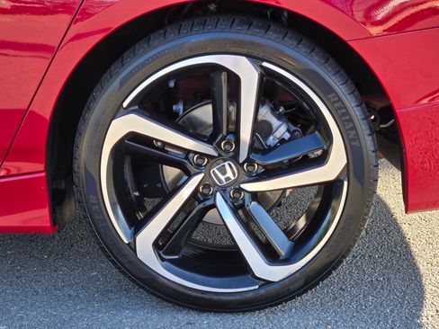 Used 2022 Honda Accord Sport image 17