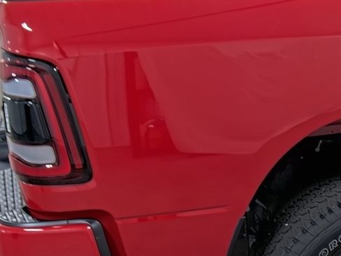 Used 2024 RAM 2500 Big Horn w/ Night Edition AWD/4WD image 13