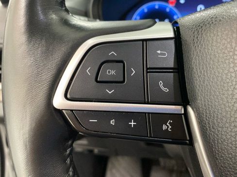 Used 2024 Toyota Grand Highlander Limited image 21