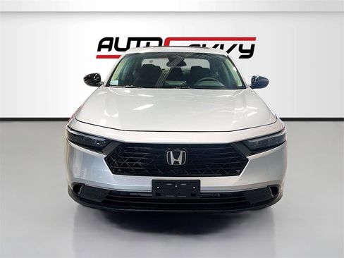 Used 2025 Honda Accord SE image 2