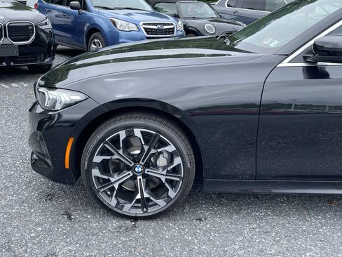 Used 2026 BMW 330i xDrive Sedan w/ Premium Package AWD/4WD image 4
