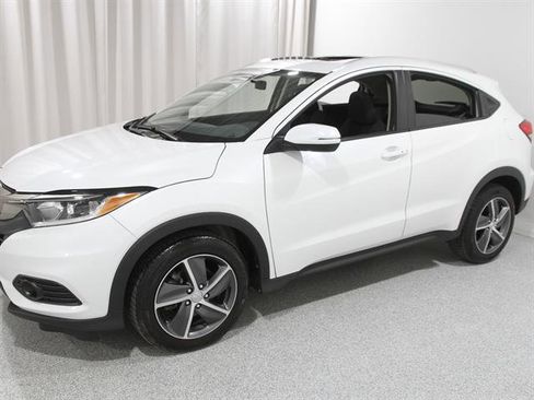 Used 2022 Honda HR-V EX image 3