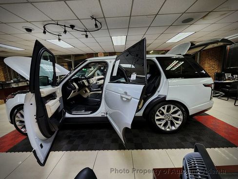 Used 2018 Land Rover Range Rover Long Wheelbase Autobiography image 65