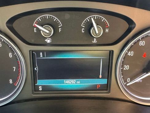 Used 2019 Buick Enclave Essence AWD/4WD image 19