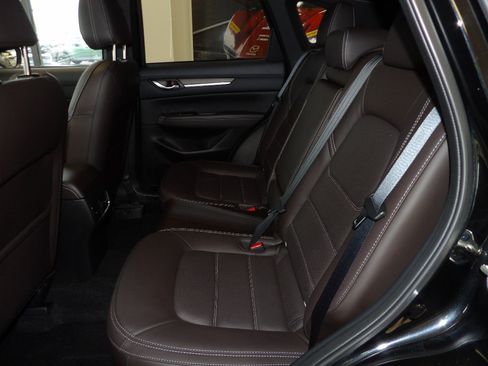 Certified 2024 MAZDA CX-5 Signature AWD/4WD image 23