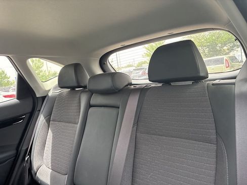 Used 2022 Kia Seltos S AWD/4WD image 32