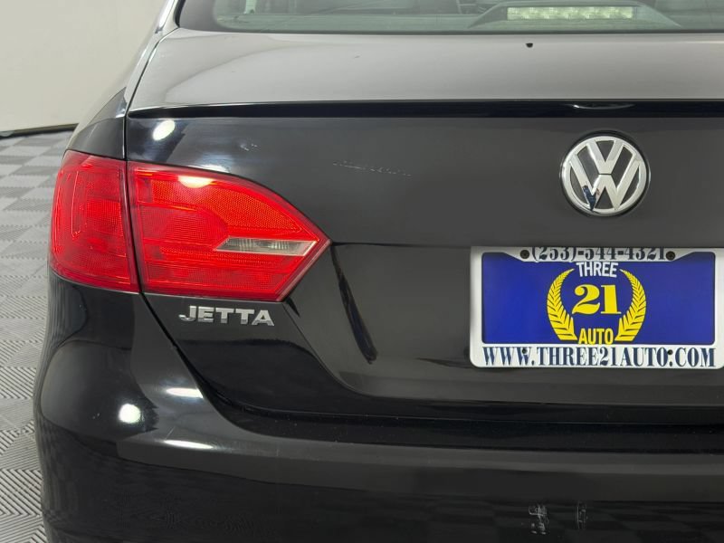 Used 2012 Volkswagen Jetta SE FWD image 70