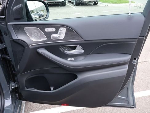 New 2026 Mercedes-Benz GLE 450 4MATIC image 11