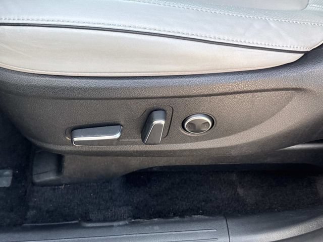 Used 2025 Hyundai Palisade SEL AWD/4WD image 24