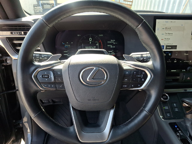 Used 2024 Lexus GX 550 w/ Accessory Package (Z1) AWD/4WD image 17