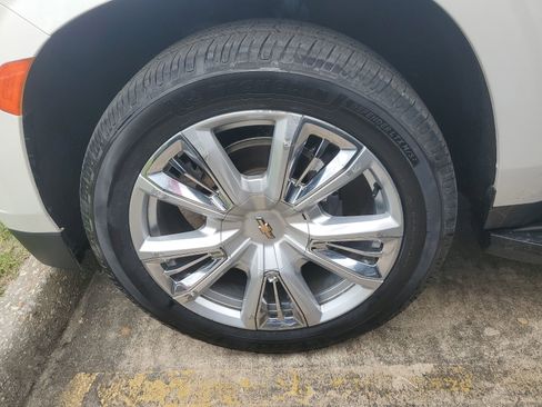 Used 2021 Chevrolet Tahoe High Country AWD/4WD image 7