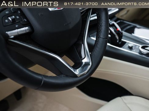 Used 2024 Cadillac Escalade Premium Luxury w/ Performance Package AWD/4WD image 49