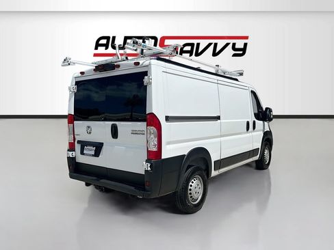 Used 2024 RAM ProMaster 2500 FWD image 7