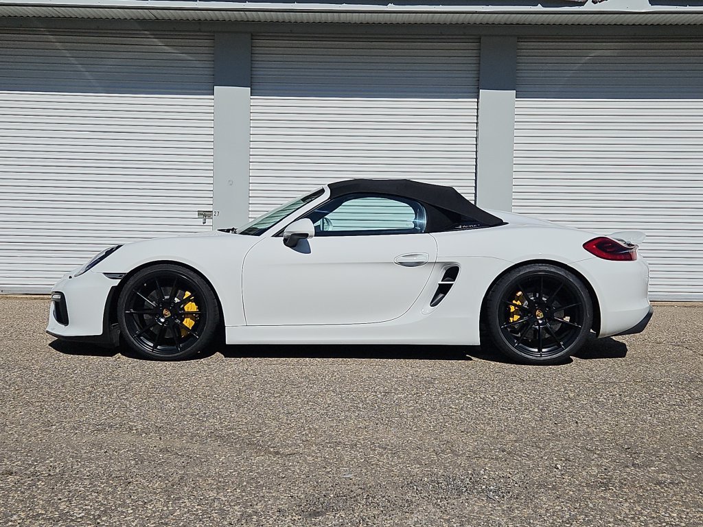 Certified 2016 Porsche Boxster Spyder RWD image 2