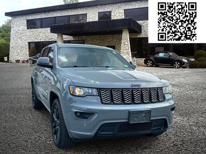 Used 2020 Jeep Grand Cherokee Altitude