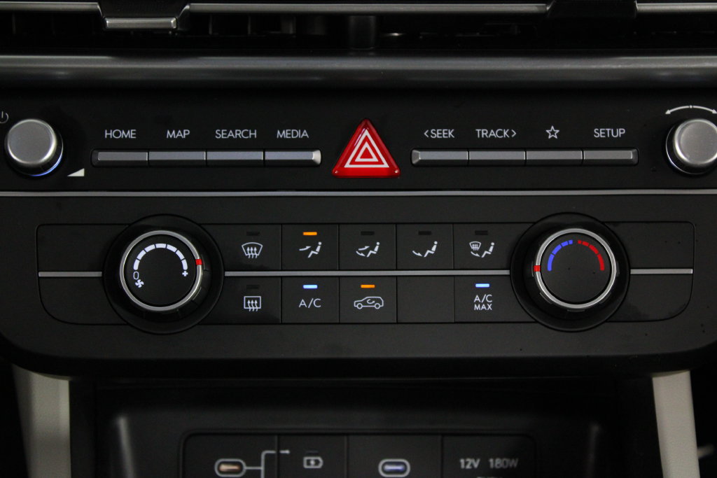 Certified 2026 Hyundai Tucson SE FWD image 21