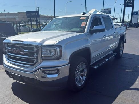 Used 2018 GMC Sierra 1500 SLT w/ SLT Premium Package AWD/4WD image 6