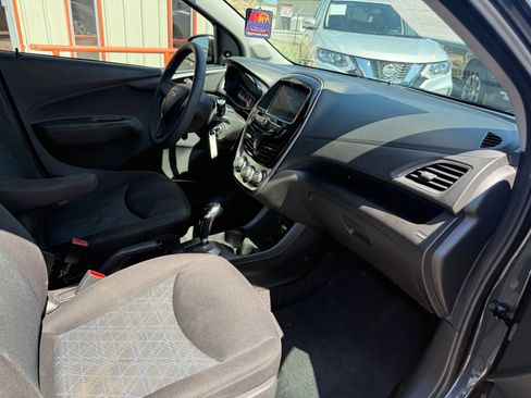 Used 2022 Chevrolet Spark LS FWD image 13