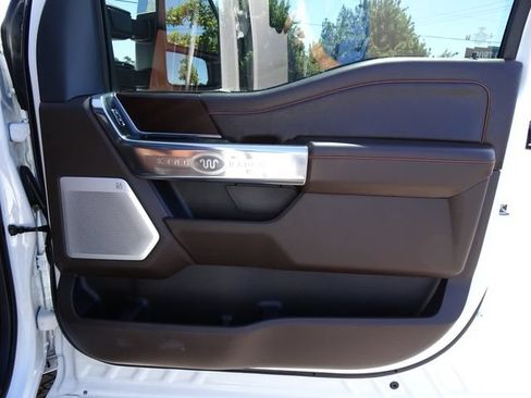 Used 2025 Ford F250 King Ranch w/ Chrome Package AWD/4WD image 18