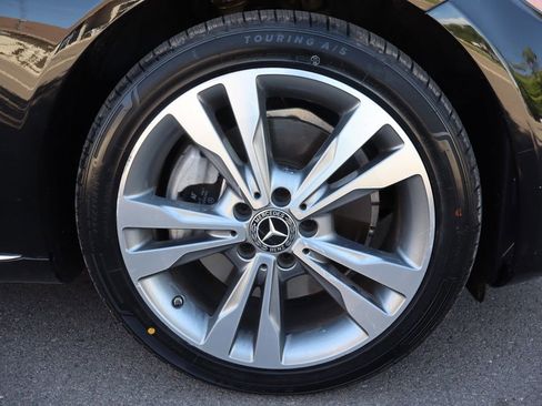 Used 2018 Mercedes-Benz C 300 4MATIC Sedan w/ Premium Package image 44