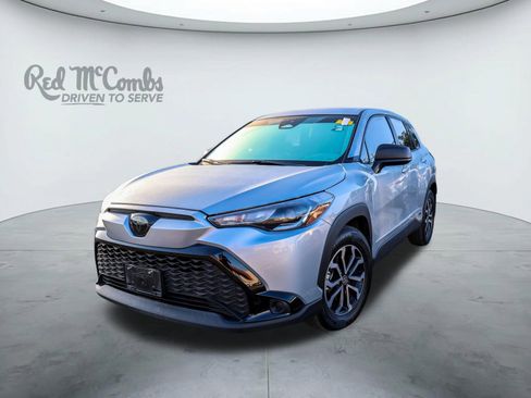 Used 2024 Toyota Corolla Cross AWD Hybrid image 1