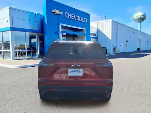 New 2026 Chevrolet Equinox RS AWD/4WD image 4