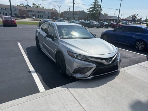 Used 2021 Toyota Camry XSE AWD/4WD image 20