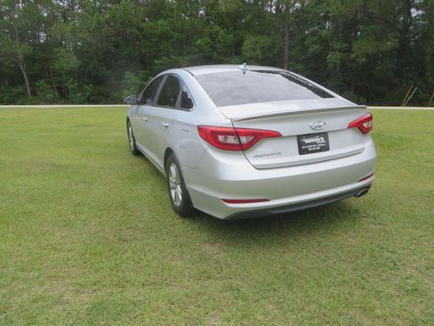 Used 2016 Hyundai Sonata SE FWD image 8
