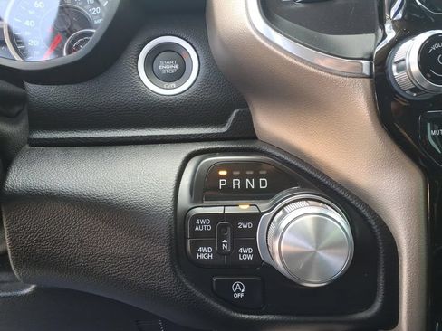 Used 2022 RAM 1500 Laramie AWD/4WD image 25