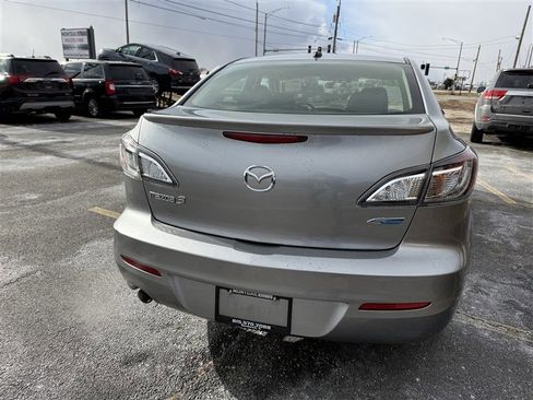 Used 2013 MAZDA MAZDA3 i Grand Touring w/ Tech Pkg image 4