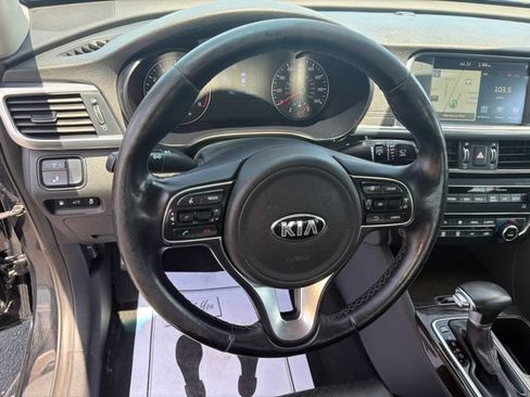 Used 2016 Kia Optima EX w/ Premium Package FWD image 13