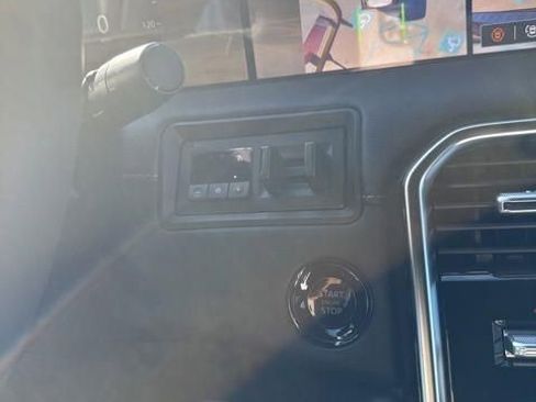 New 2026 Nissan Armada Platinum Reserve image 17